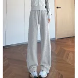 Светло-серый - Маленький (Длина тела 157 см ниже)