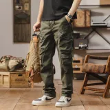 Армейский зеленый