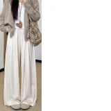 Экрю - Высокий