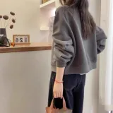 Темно-серый