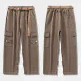 Коричневый