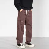 Коричневый